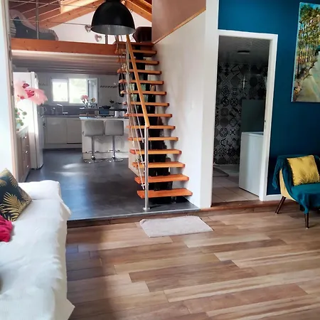 Chalet Sur Base De Loisirs *