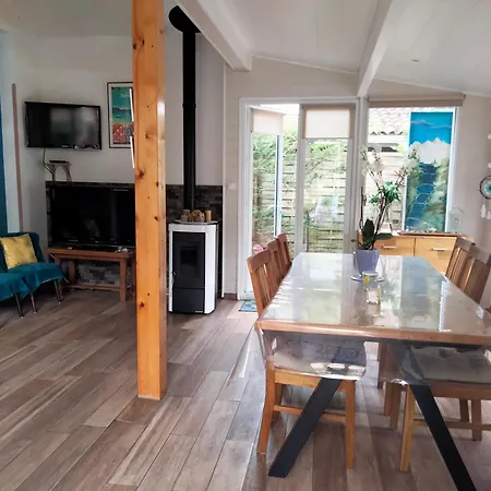 Sur Base De Loisirs *