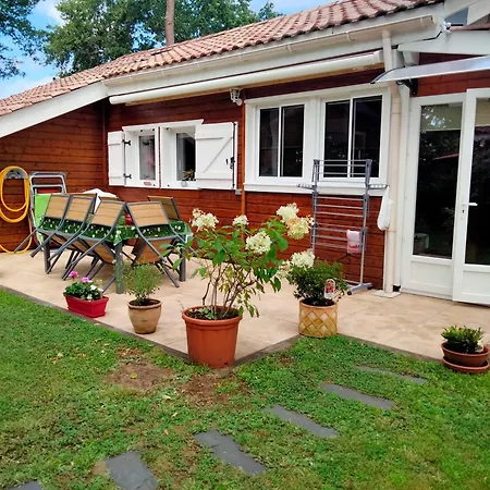 Шале Sur Base De Loisirs Ла-Тест-де-Бюш