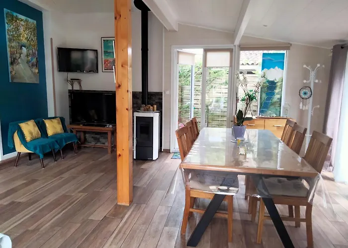 Sur Base De Loisirs *